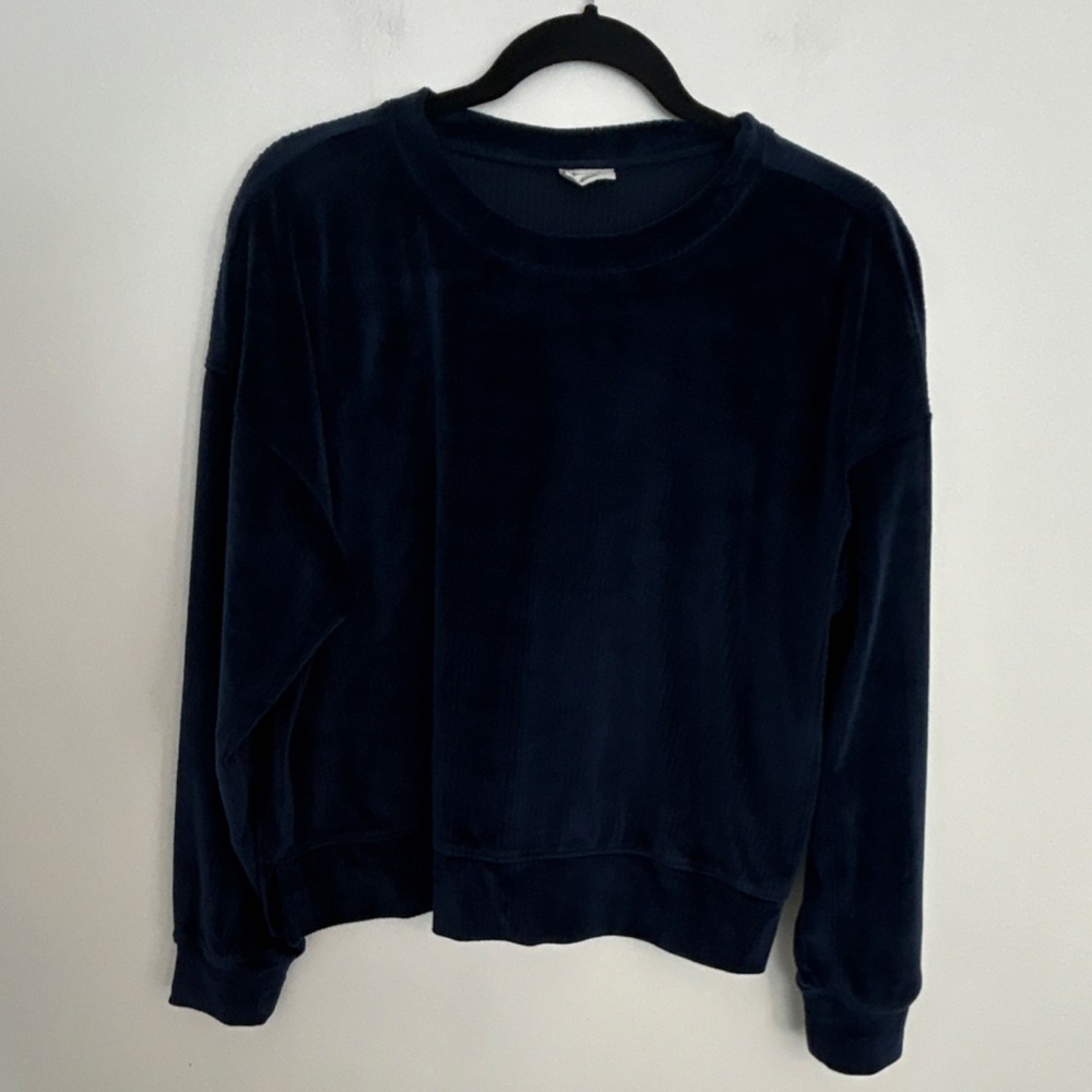House of Mac Women's Velour Pullover Sweater Navy Blue Crew Neck M Soft Comfy
